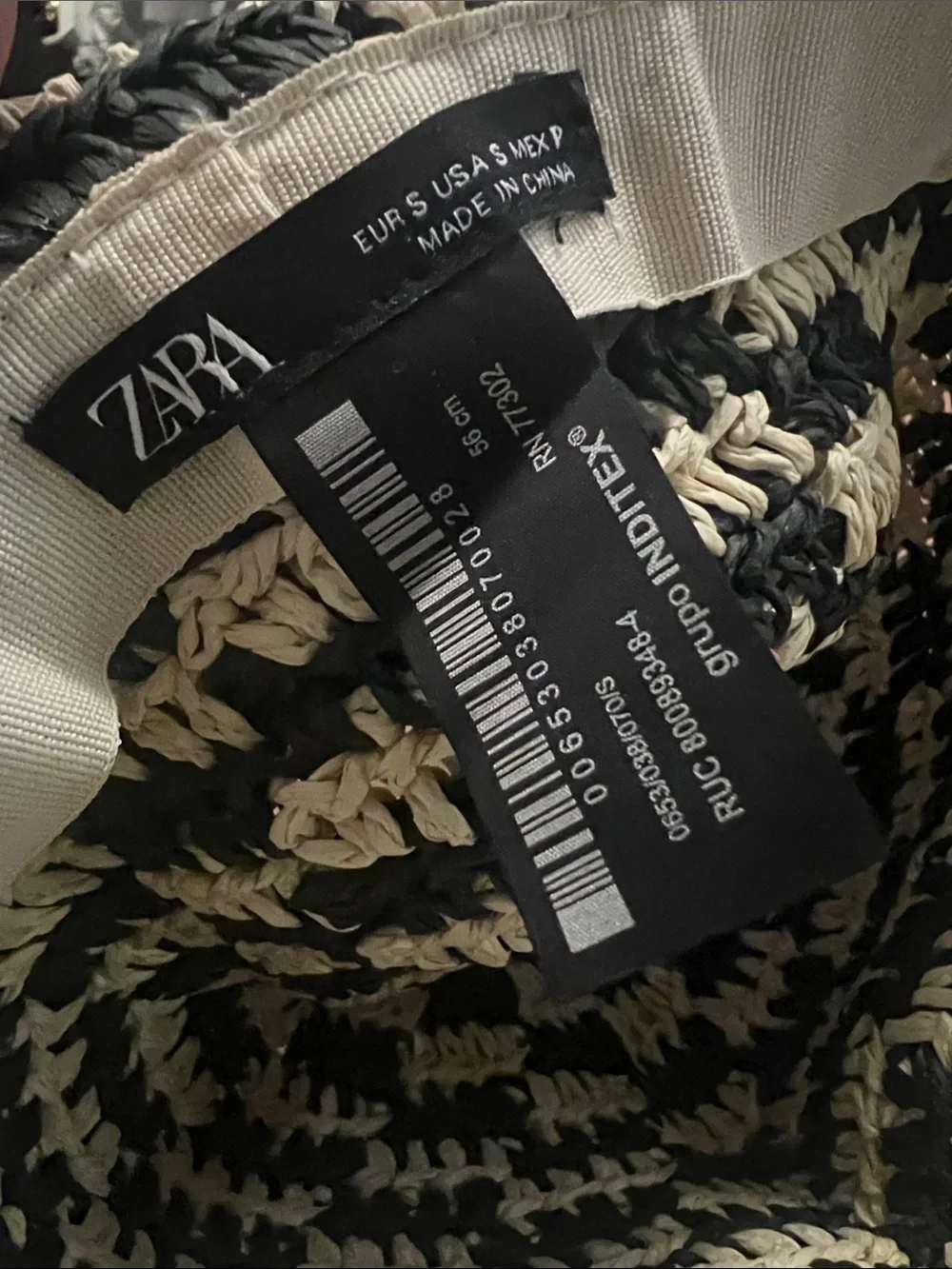 Zara CHECKERED BUCKET HAT - Size Small - NWOT